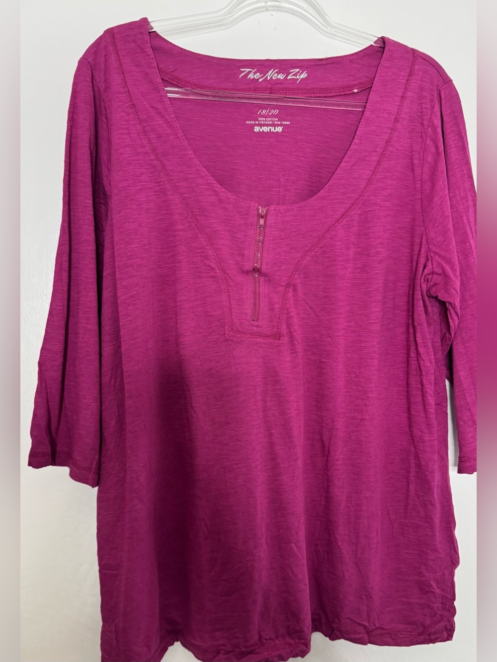 Avenue Women's Magenta Zip-Neck Long Sleeve Top Sz 18/20 2x 100% cotton